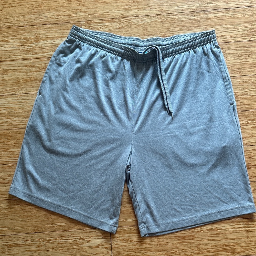 Men's Athletic Shorts in Light Gray